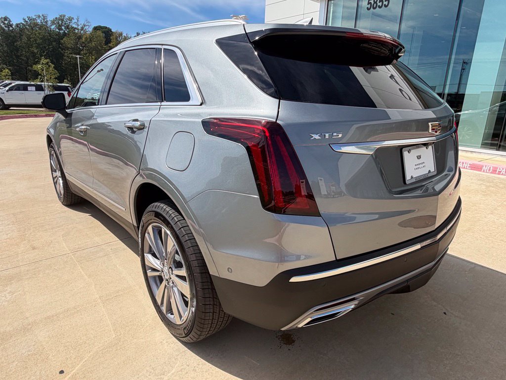 New 2026 Cadillac XT5 Premium Luxury w/ Driver Assist Package FWD image 3