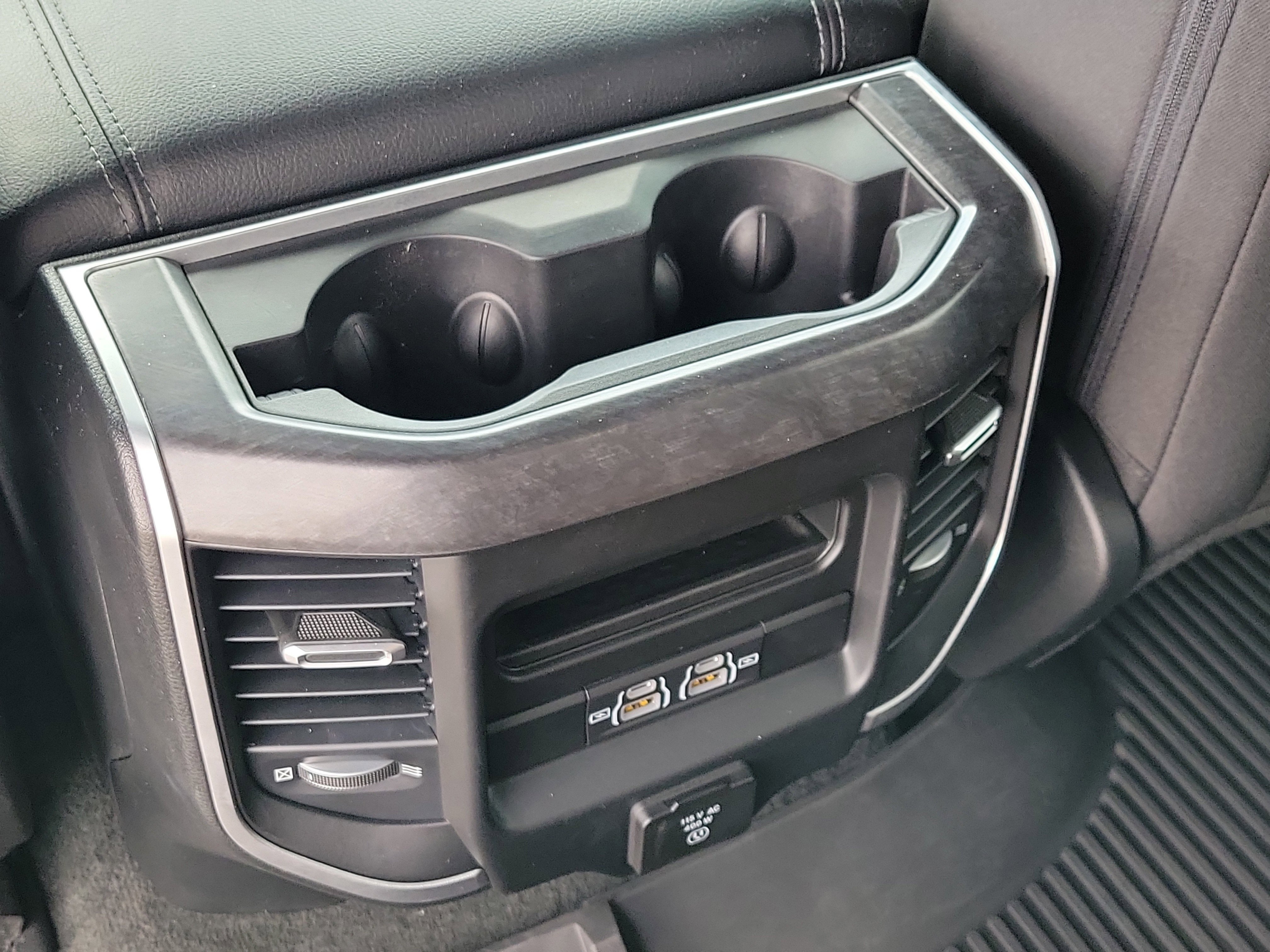 Used 2022 RAM 1500 Big Horn RWD image 15