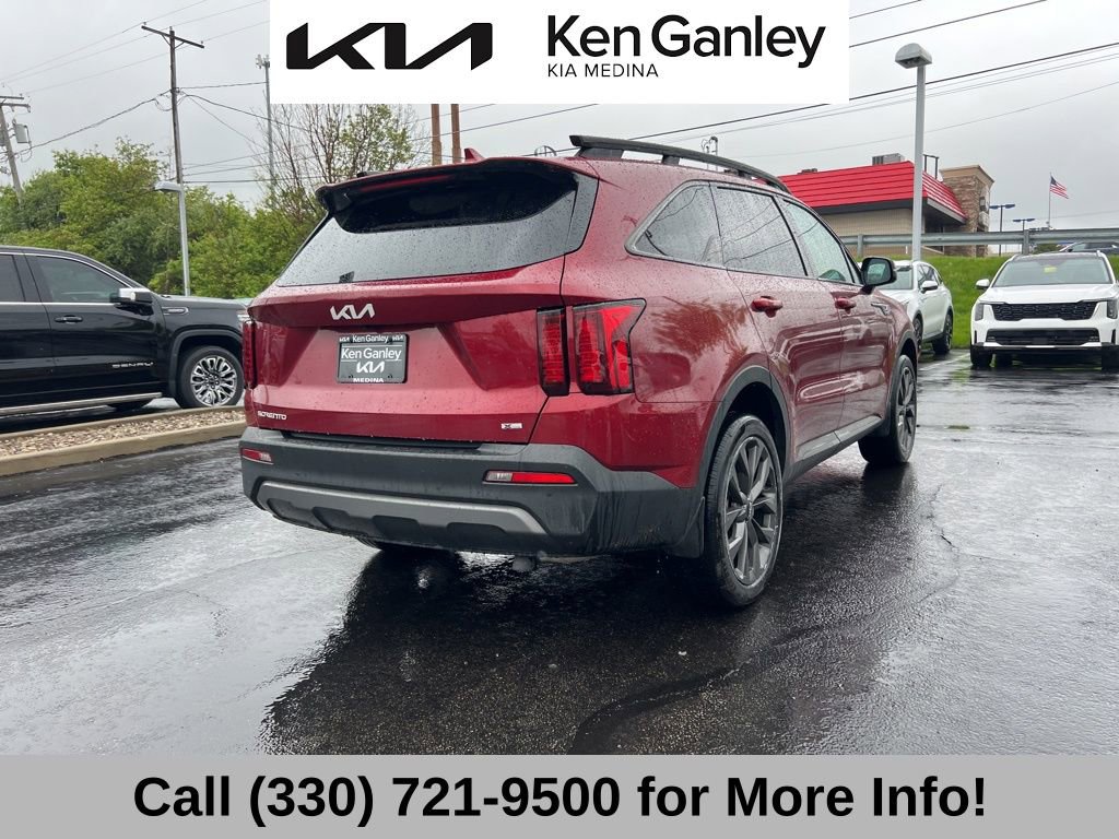 Certified 2023 Kia Sorento X-Line EX AWD/4WD image 9