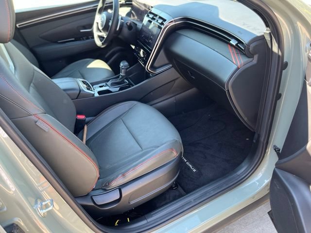 Used 2024 Hyundai Santa Cruz Limited AWD/4WD image 17