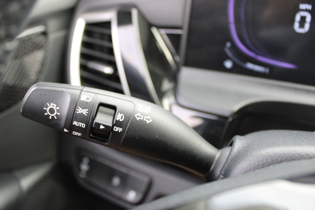 Used 2025 Kia Seltos S image 36