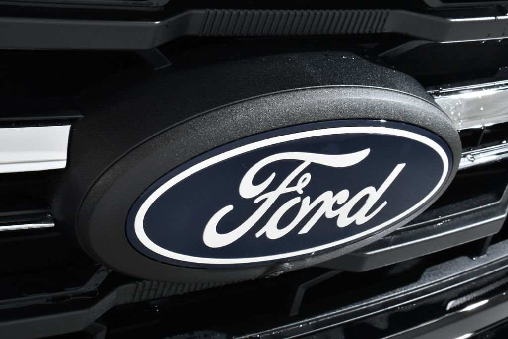 New 2026 Ford F150 XLT w/ Equipment Group 302A MID image 20