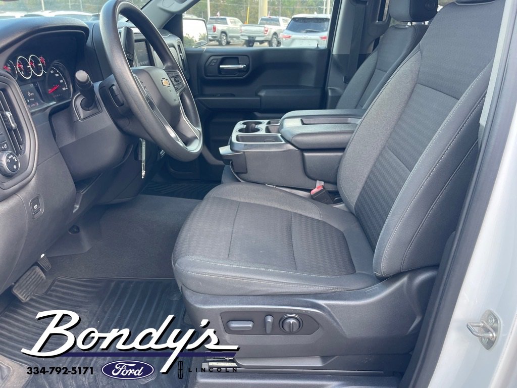 Used 2022 Chevrolet Silverado 1500 Custom w/ Safety Confidence Package image 13