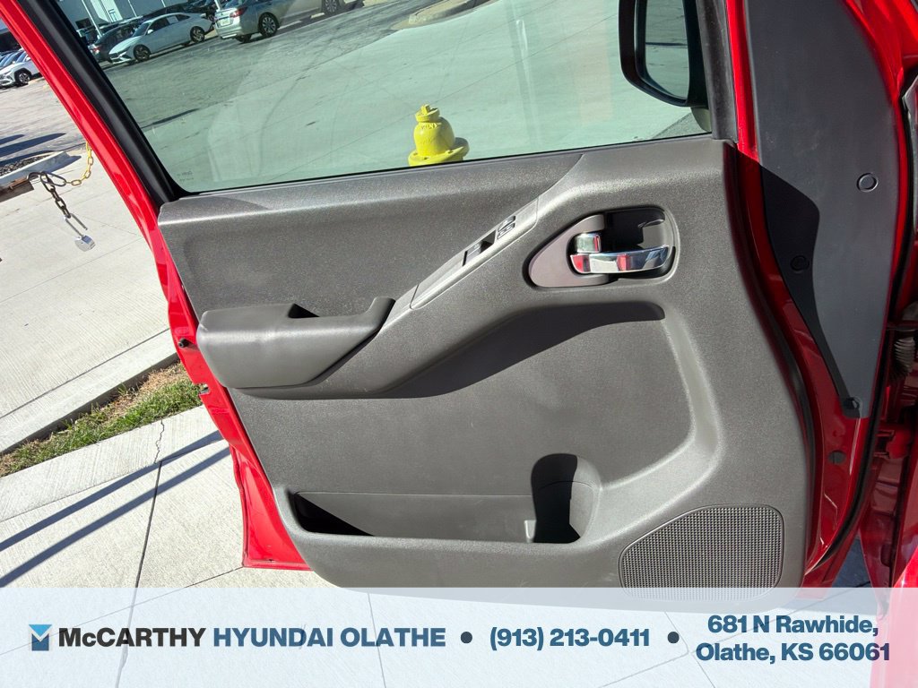 Used 2011 Nissan Frontier SV w/ SV Premium Utility Pkg RWD image 23