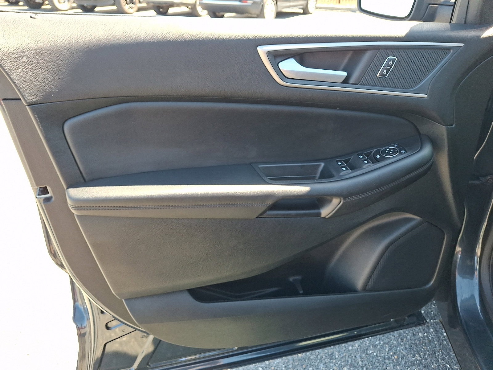 Certified 2024 Ford Edge SEL w/ Convenience Package AWD/4WD image 12