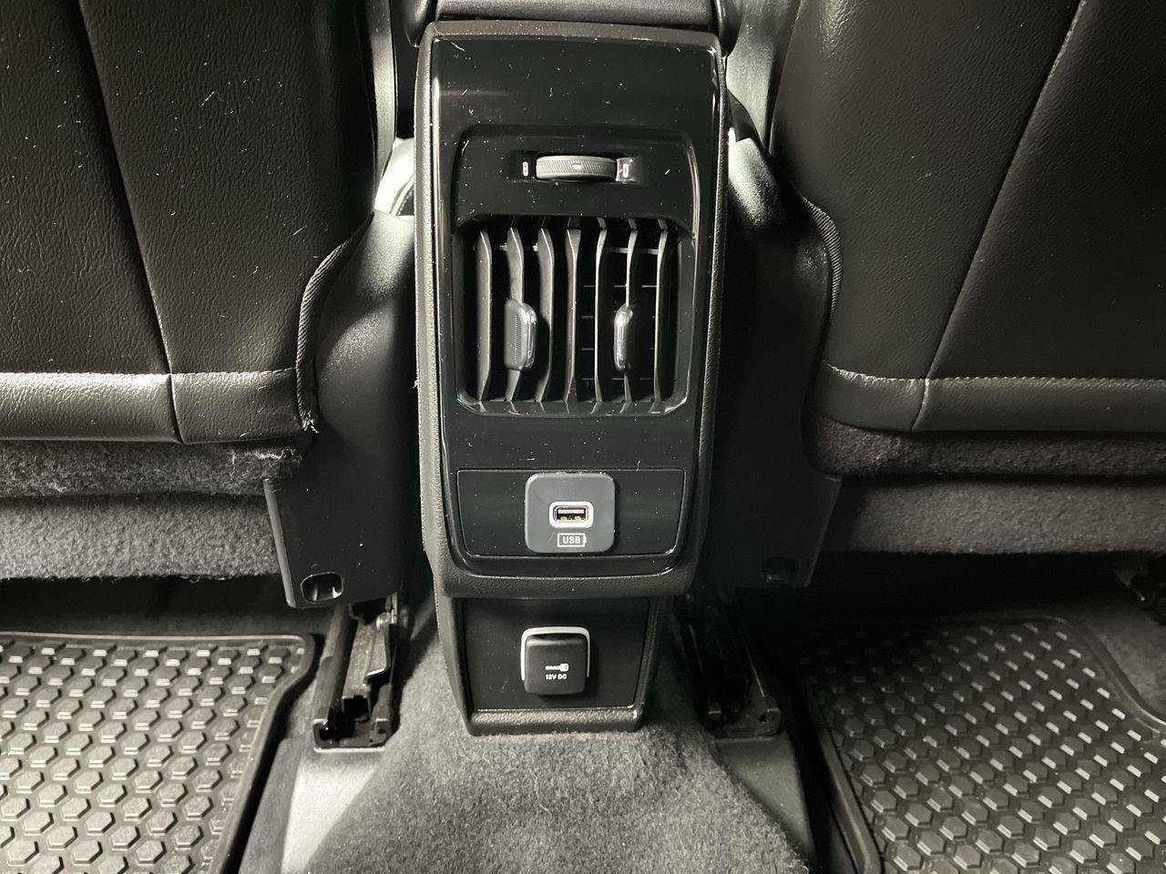 Used 2023 Jeep Compass Trailhawk AWD/4WD image 10