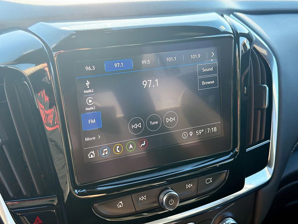 Used 2023 Chevrolet Traverse LT w/ LT Premium Package image 15