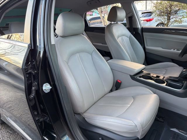 Used 2019 Hyundai Sonata Limited FWD image 9