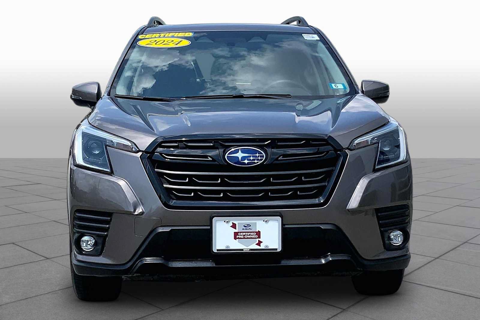 Certified 2024 Subaru Forester Limited AWD/4WD image 4