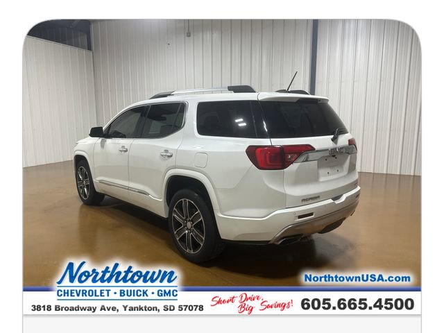 Used 2017 GMC Acadia Denali w/ Technology Package image 3