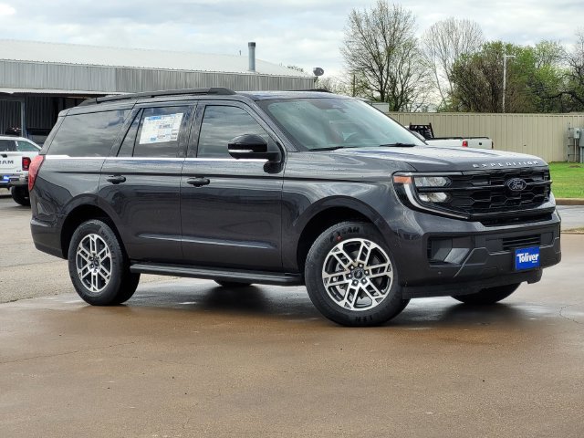New 2026 Ford Expedition Active RWD image 2