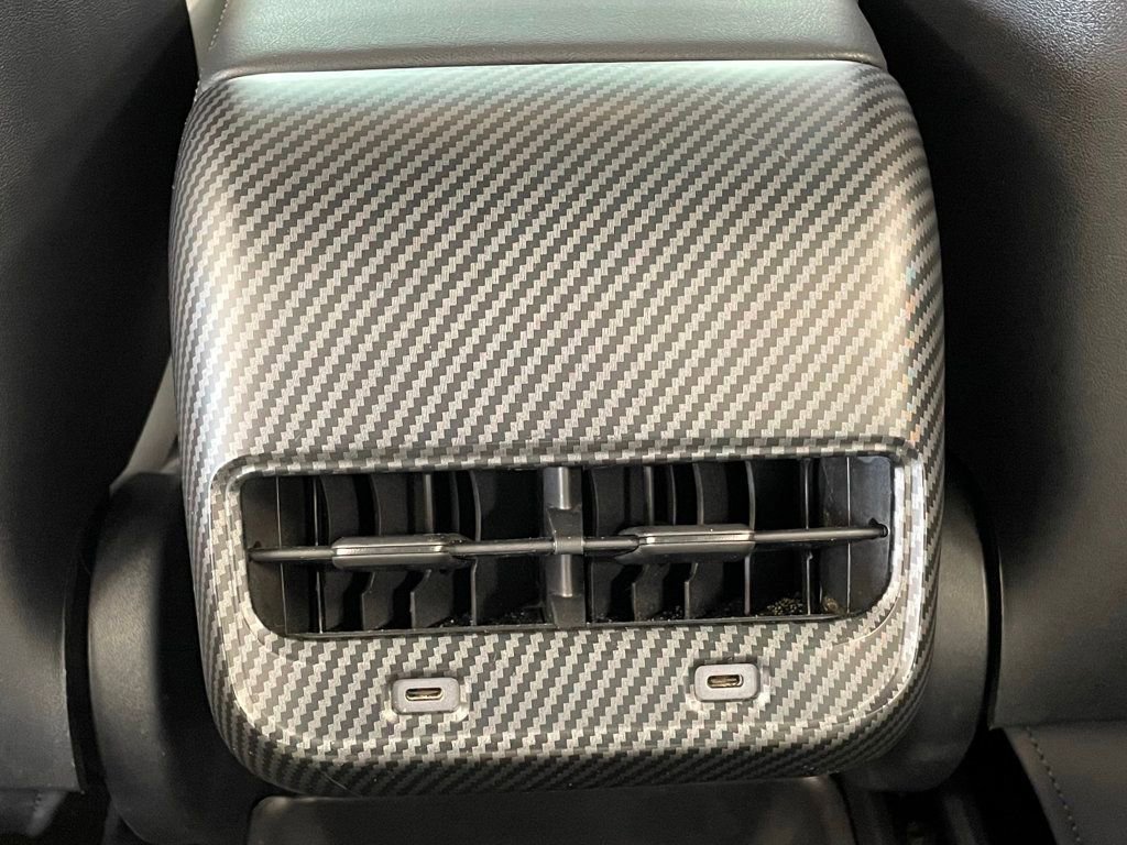 Used 2022 Tesla Model Y Performance image 26