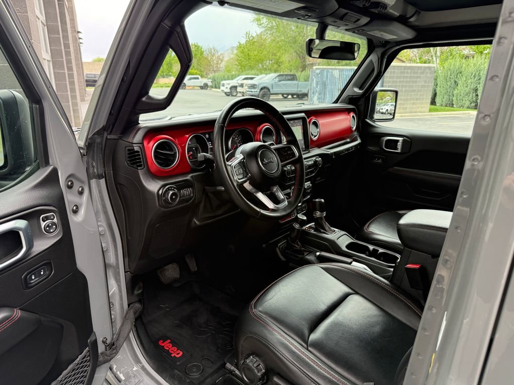 Used 2021 Jeep Wrangler Unlimited Rubicon AWD/4WD image 34