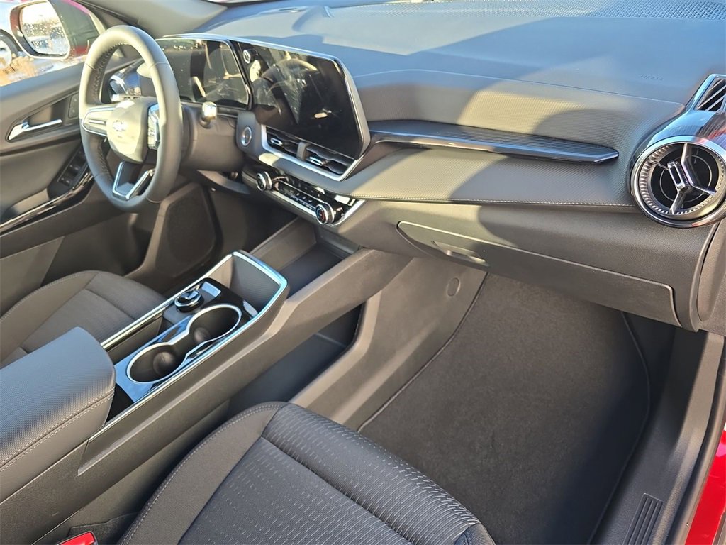 Certified 2026 Chevrolet Equinox LT w/ Safety and Technology Package image 30