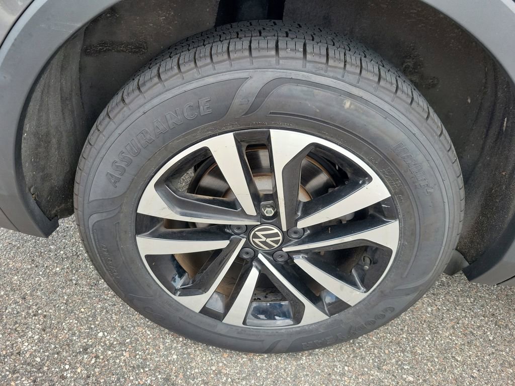 Used 2023 Volkswagen Tiguan S FWD image 6