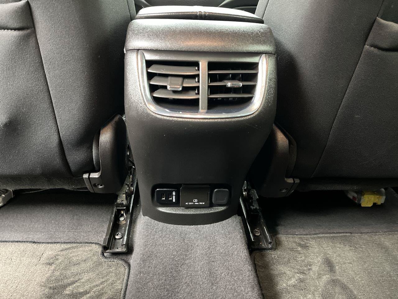 Used 2016 Chevrolet Malibu LT FWD image 11