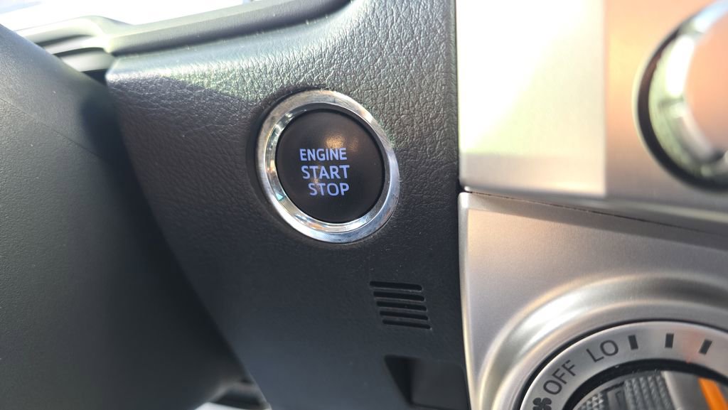 Used 2023 Toyota 4Runner SR5 image 27