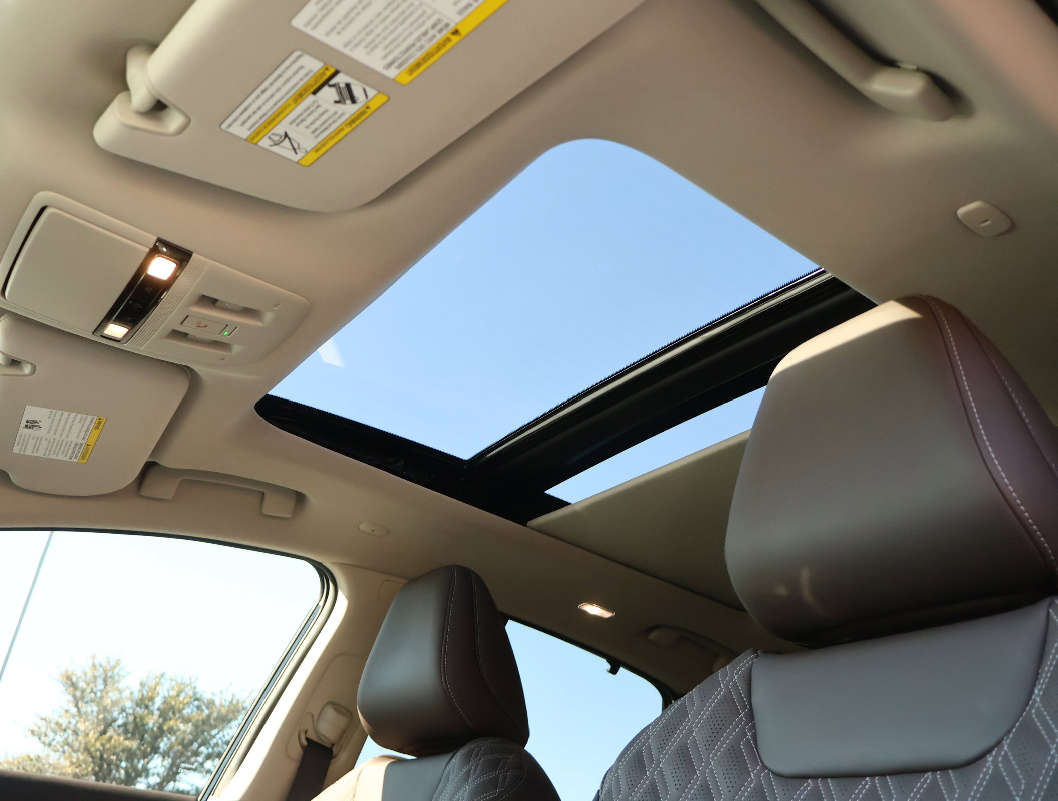 Used 2025 Nissan Murano Platinum w/ Cargo Package image 24