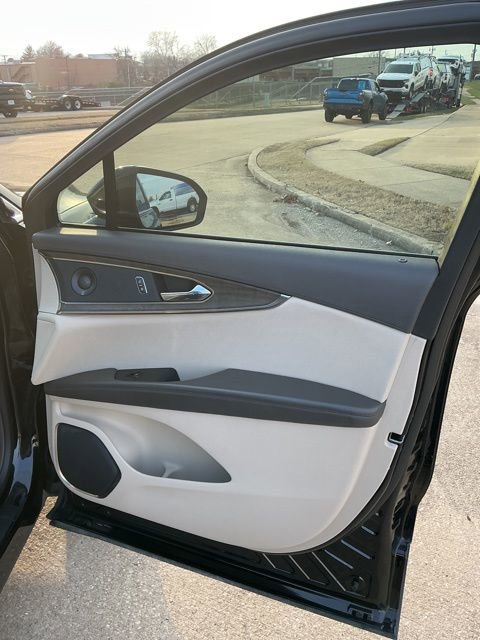 Used 2020 Lincoln Nautilus Reserve image 6