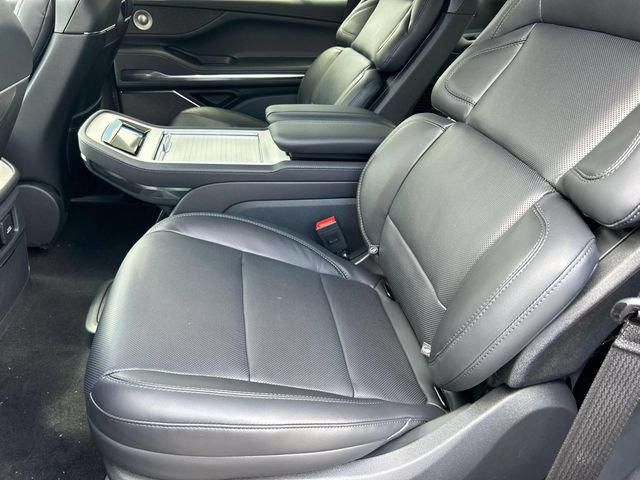 New 2027 Lincoln Navigator Reserve AWD/4WD image 20