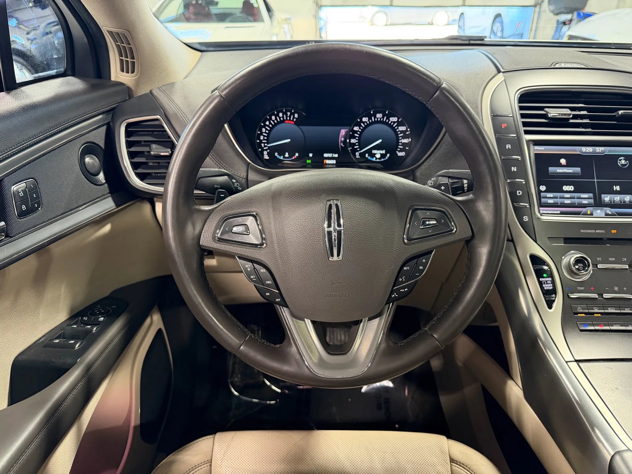 Used 2016 Lincoln MKX Reserve w/ Technology Package image 14