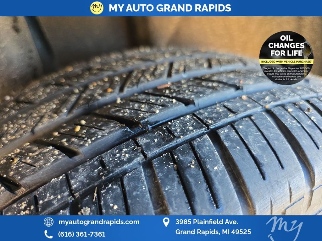 Used 2024 Volkswagen Taos SE image 41