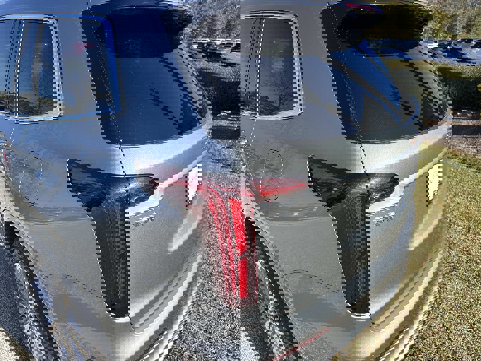 Certified 2025 Cadillac XT6 Premium Luxury image 12