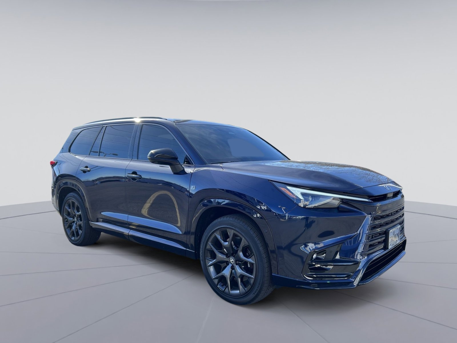 Used 2026 Lexus TX 500h AWD image 11