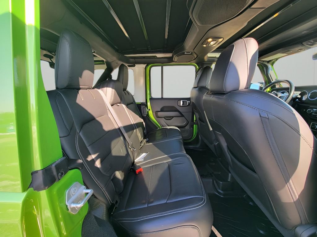 Used 2019 Jeep Wrangler Unlimited Sahara image 28