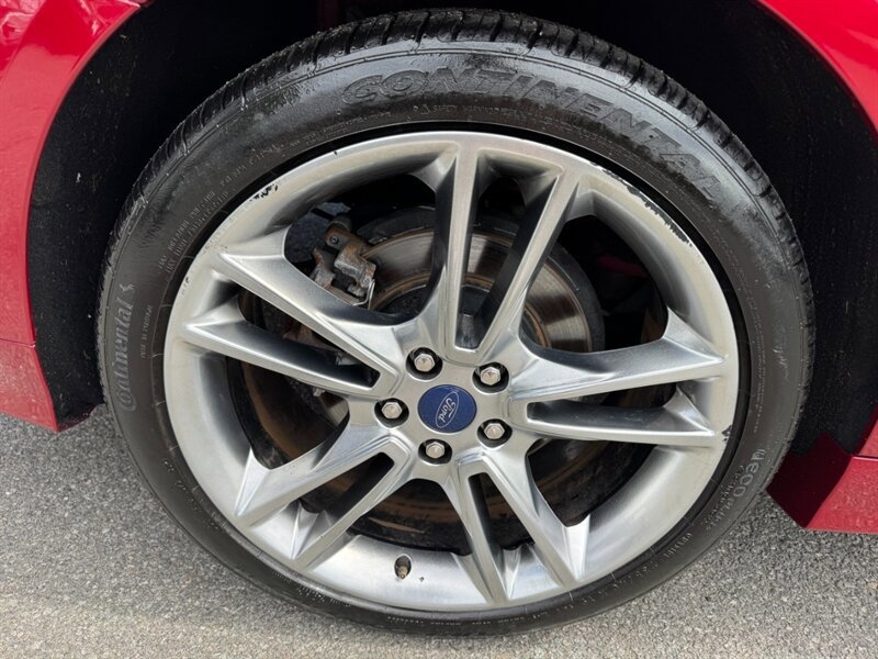 Used 2016 Ford Fusion Titanium image 14