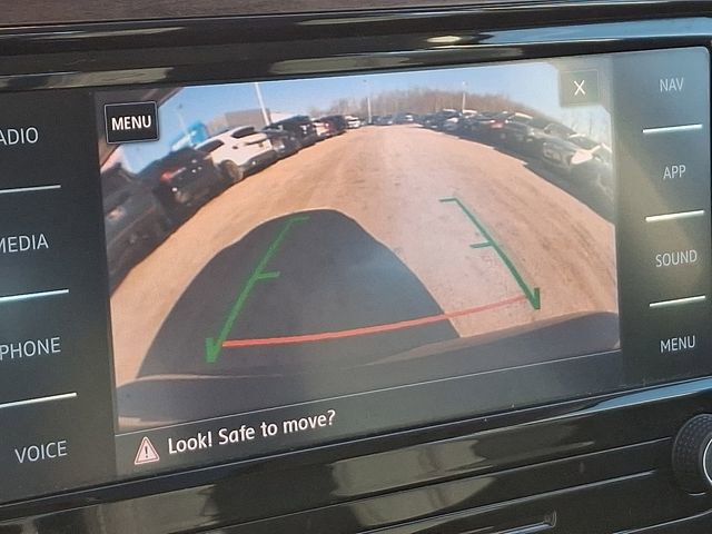 Used 2020 Volkswagen Passat 2.0T SEL image 21