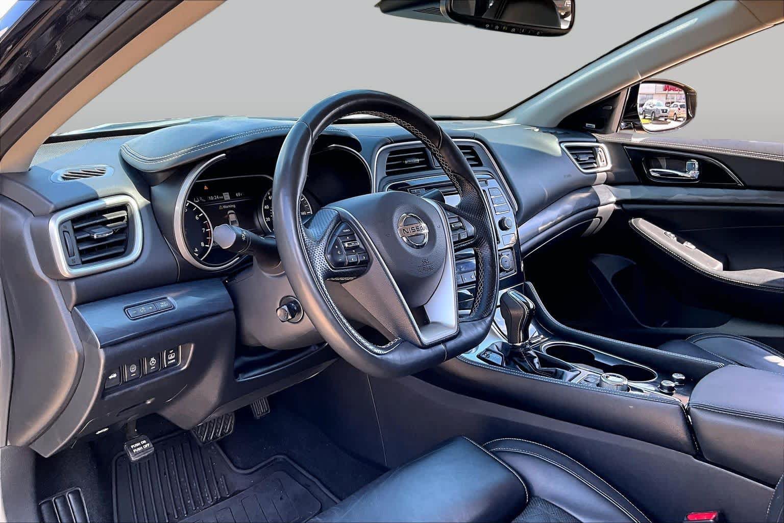 Used 2020 Nissan Maxima Platinum w/ Sport Mat Group FWD image 18