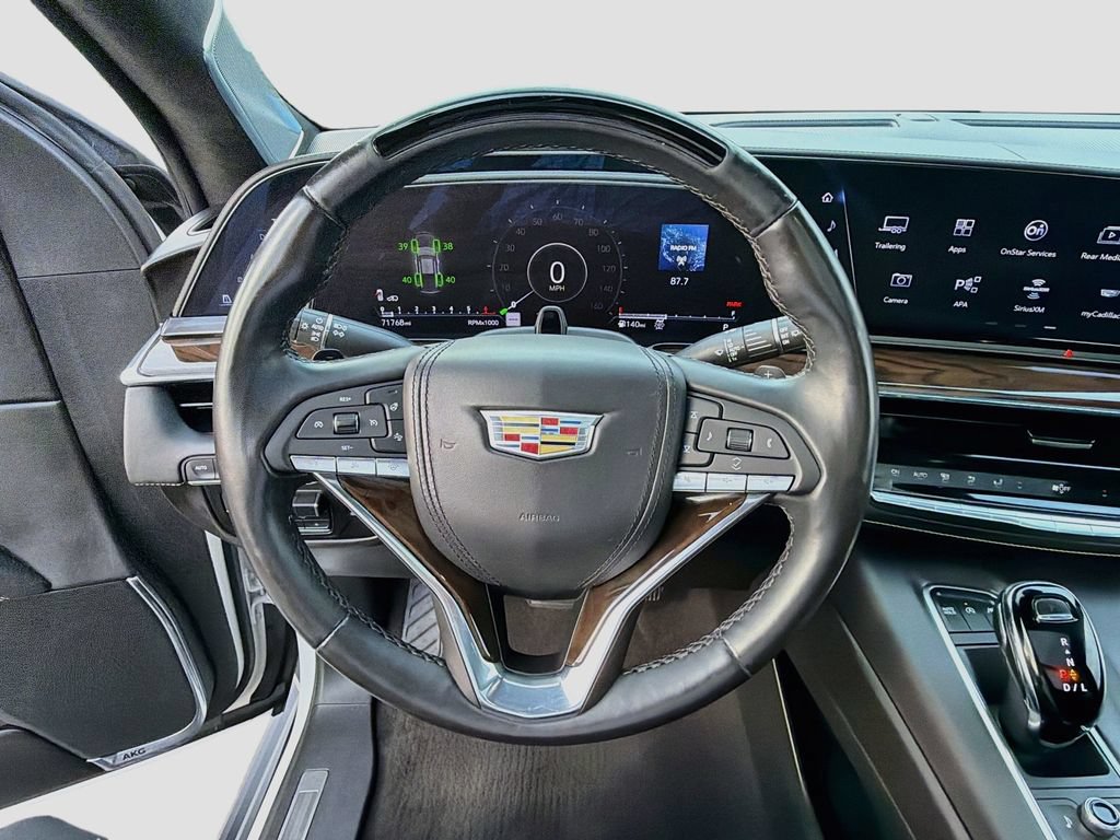 Used 2023 Cadillac Escalade ESV Sport Platinum w/ LPO, ONYX Package AWD/4WD image 11