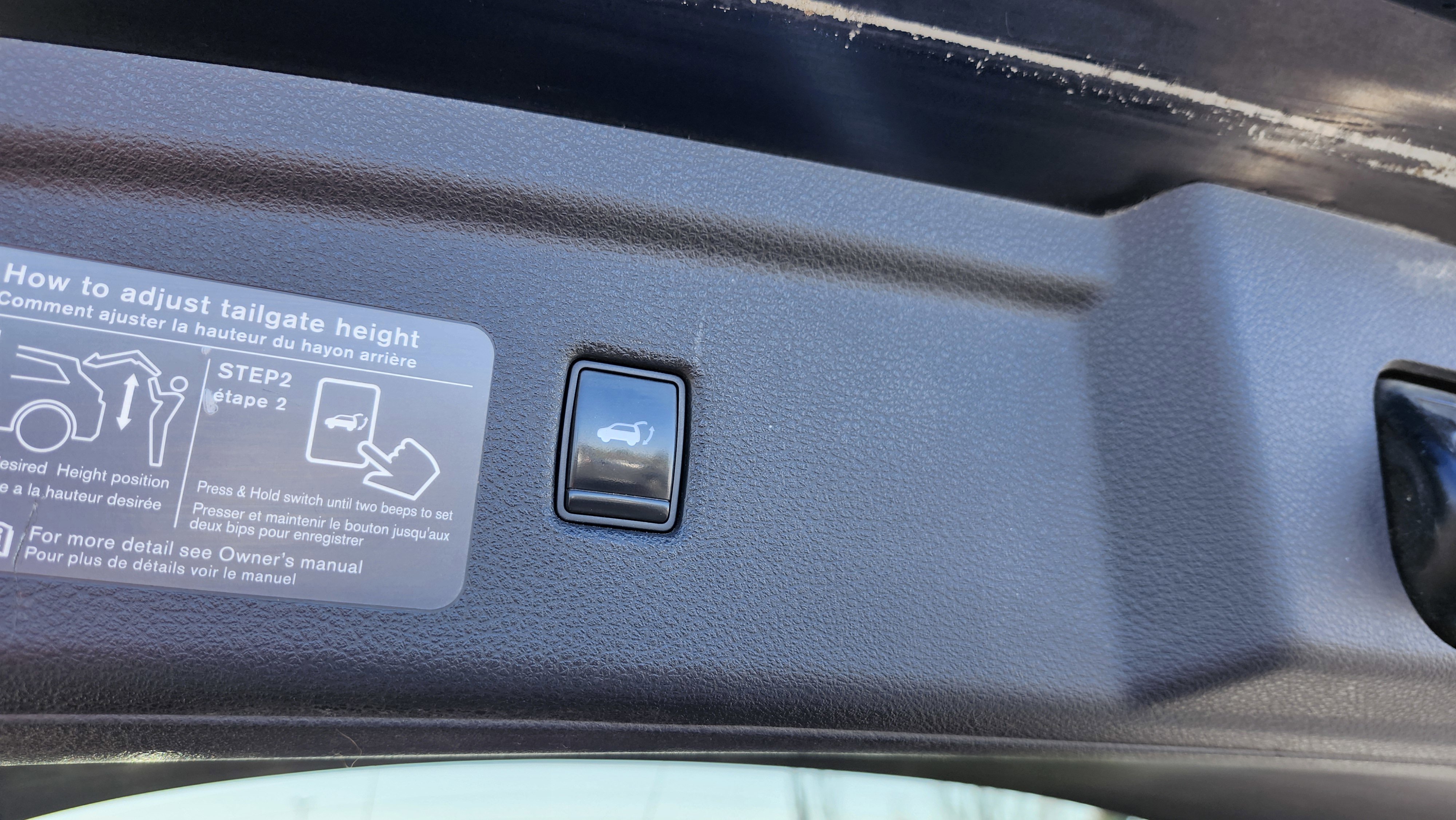 Used 2019 INFINITI QX50 Essential image 18