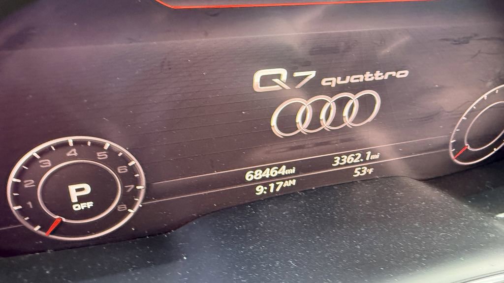 Used 2018 Audi Q7 3.0T Prestige AWD/4WD image 4