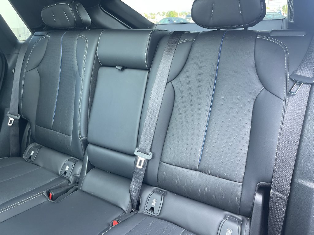 Used 2024 Cadillac Lyriq Luxury AWD/4WD image 30