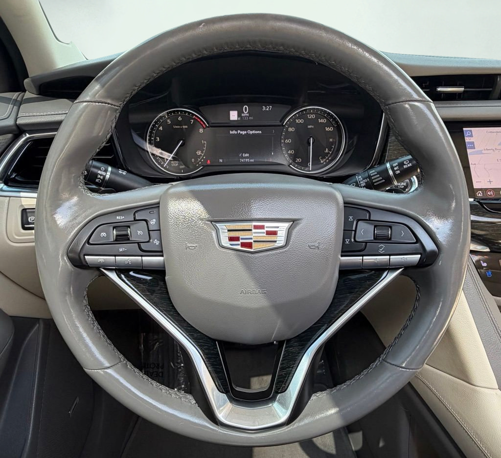 Used 2020 Cadillac XT6 Premium Luxury FWD image 44