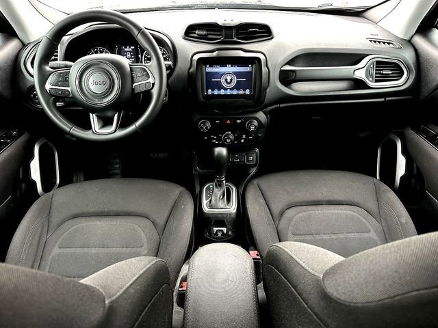 Used 2019 Jeep Renegade Latitude image 28