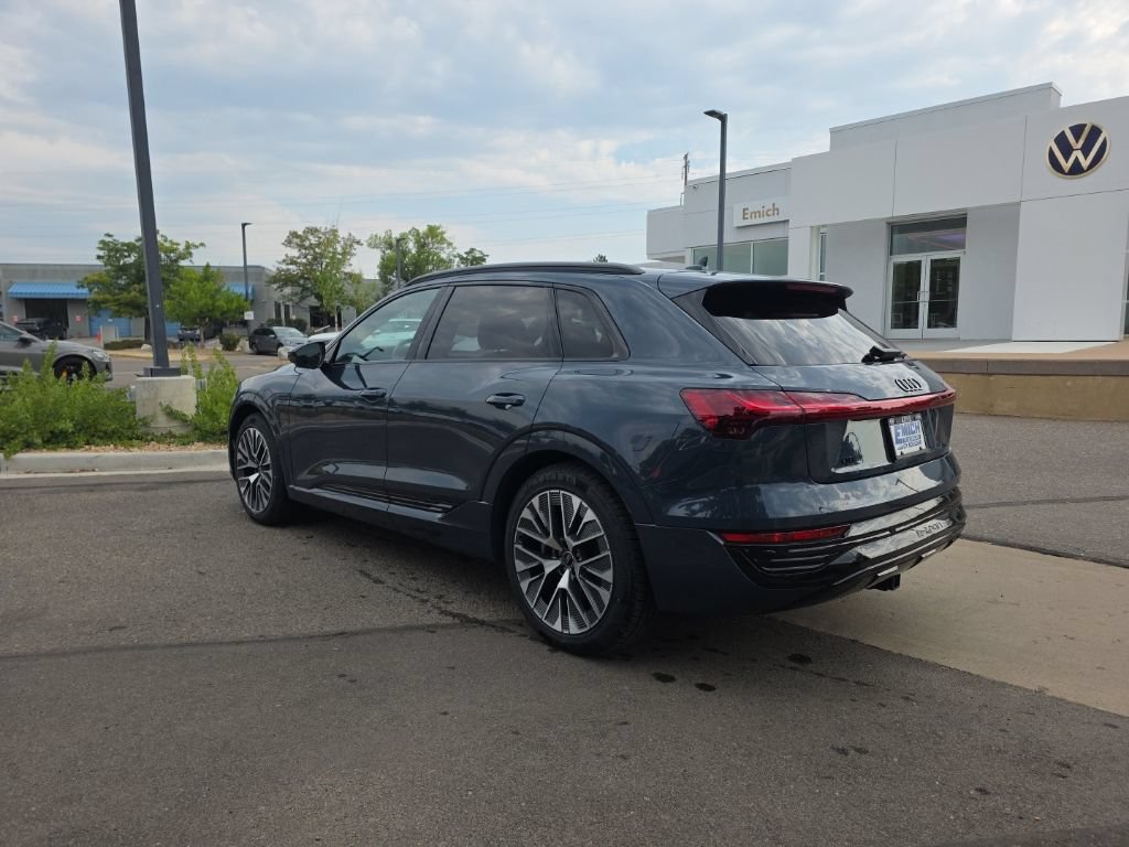 Used 2024 Audi Q8 e-tron Prestige w/ Prestige Package AWD/4WD image 5