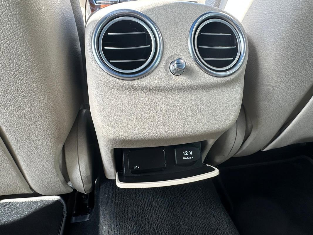 Used 2019 Mercedes-Benz E 300 4MATIC w/ Premium 1 Package image 16