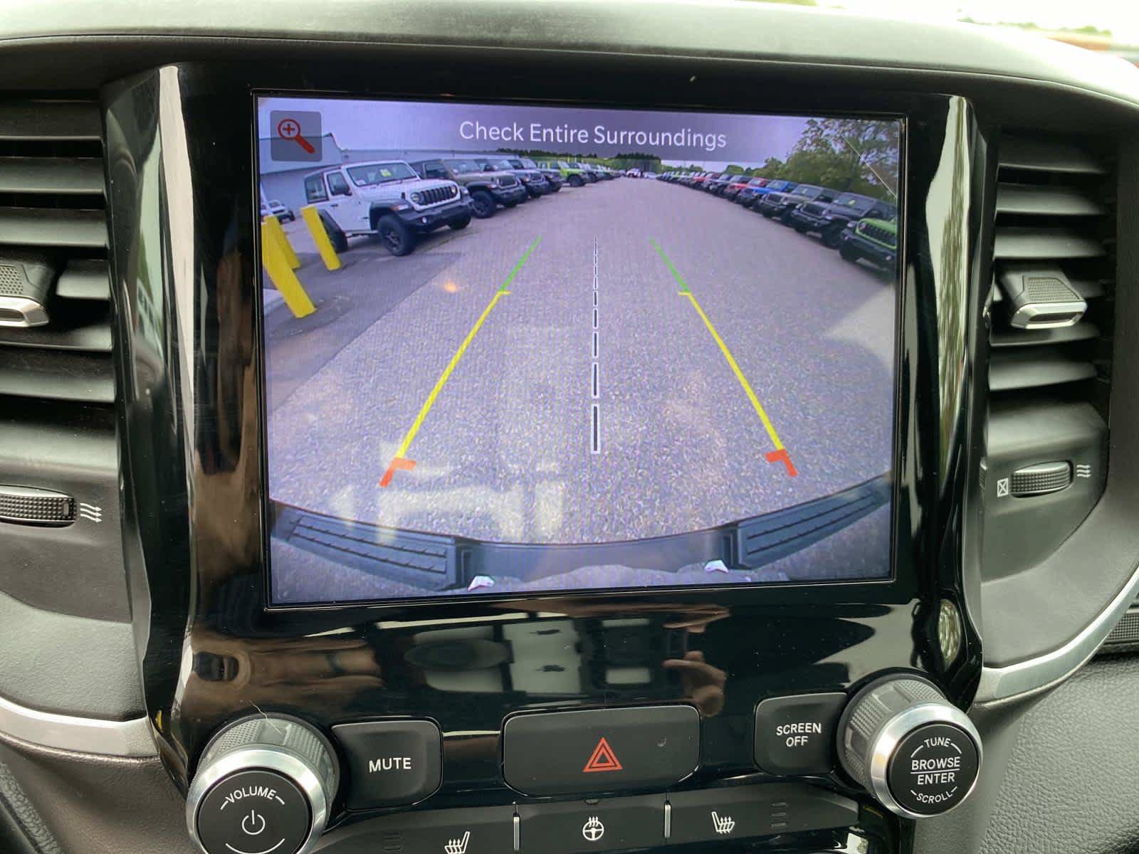 Certified 2022 RAM 1500 Big Horn AWD/4WD image 14