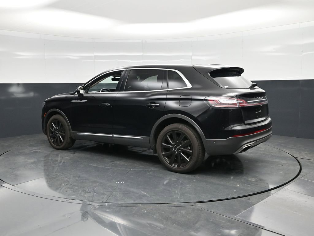 Used 2023 Lincoln Nautilus Reserve w/ Equipment Group 201A image 10