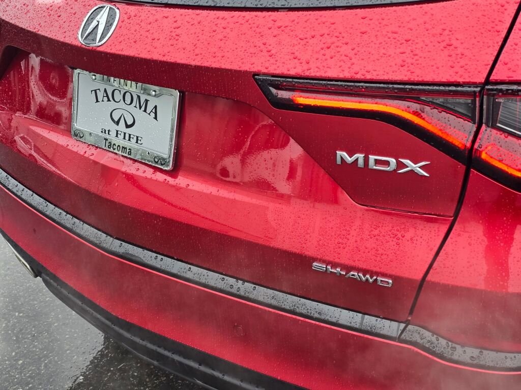 Used 2022 Acura MDX A-Spec image 13