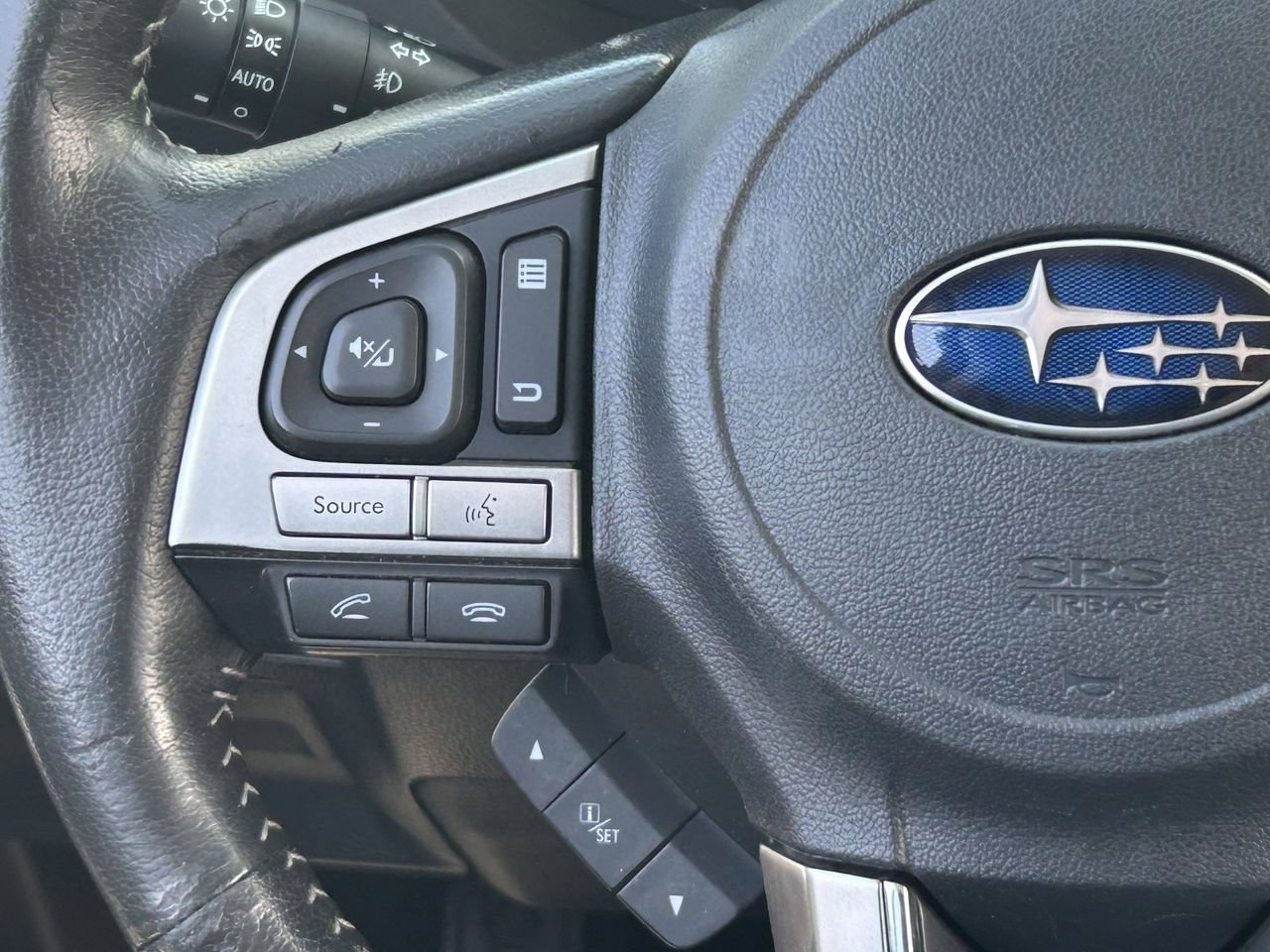 Used 2018 Subaru Forester 2.5i Touring w/ Popular Package #3B AWD/4WD image 24