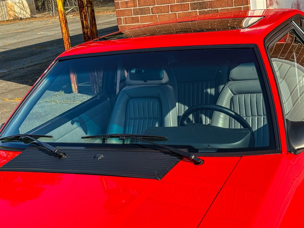 Used 1993 Ford Mustang Cobra image 14