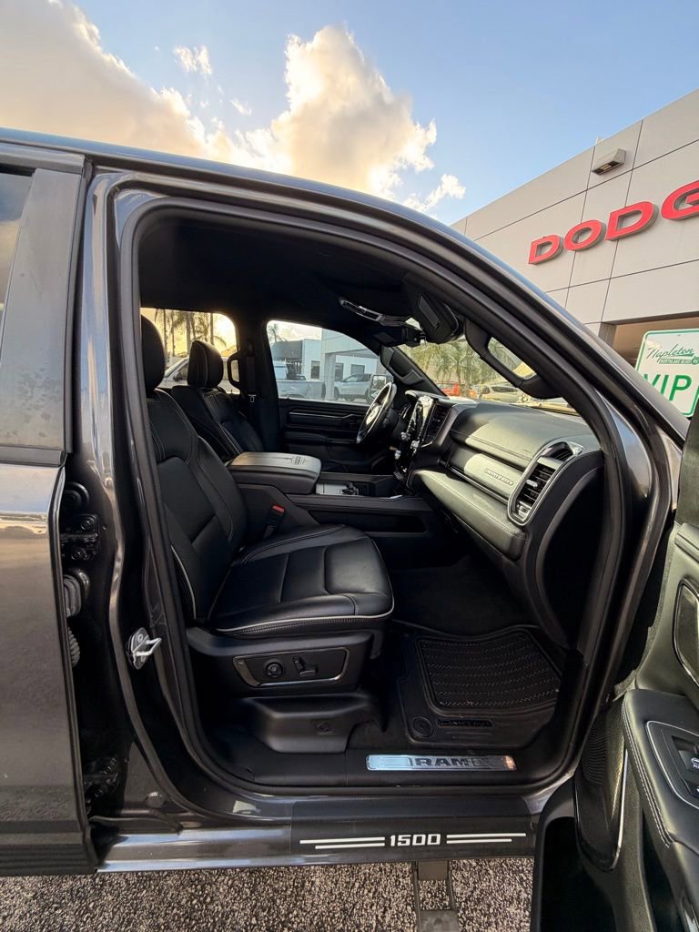 Used 2022 RAM 1500 Limited w/ Night Edition RWD image 12