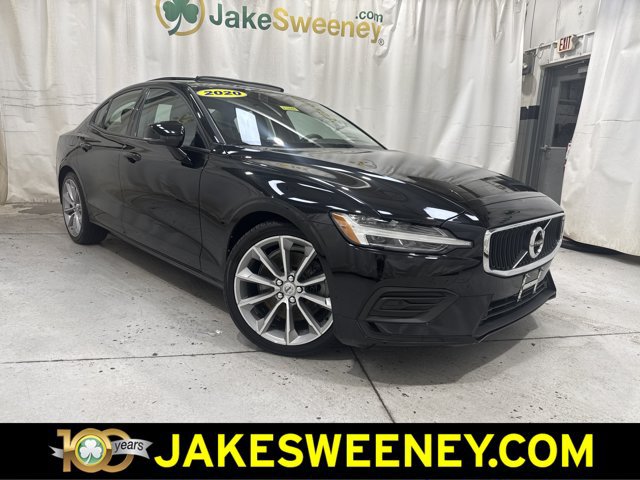 Used 2020 Volvo S60 T6 Momentum w/ Premium Package