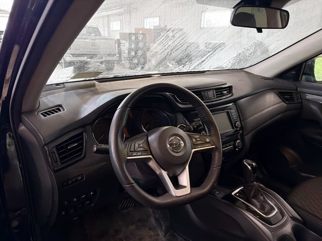 Used 2020 Nissan Rogue SV AWD/4WD image 8