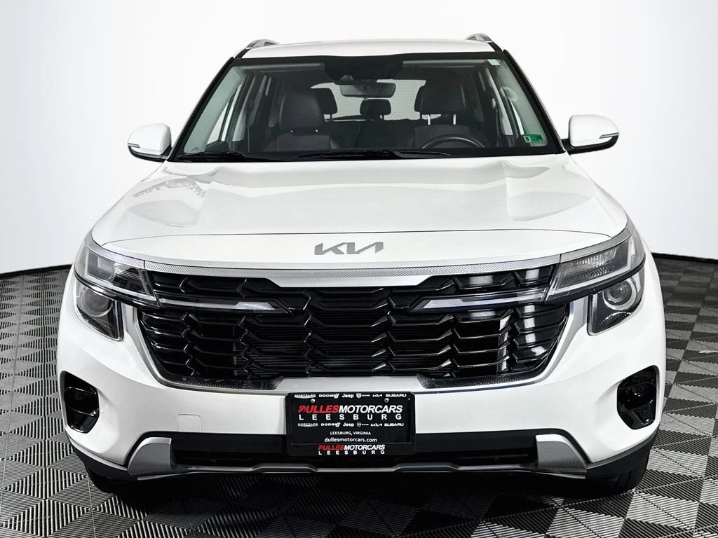 Used 2025 Kia Seltos S AWD/4WD image 2