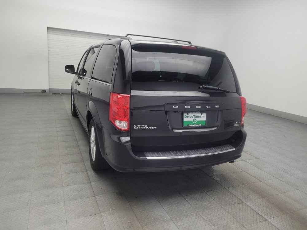 Used 2019 Dodge Grand Caravan SXT FWD image 5